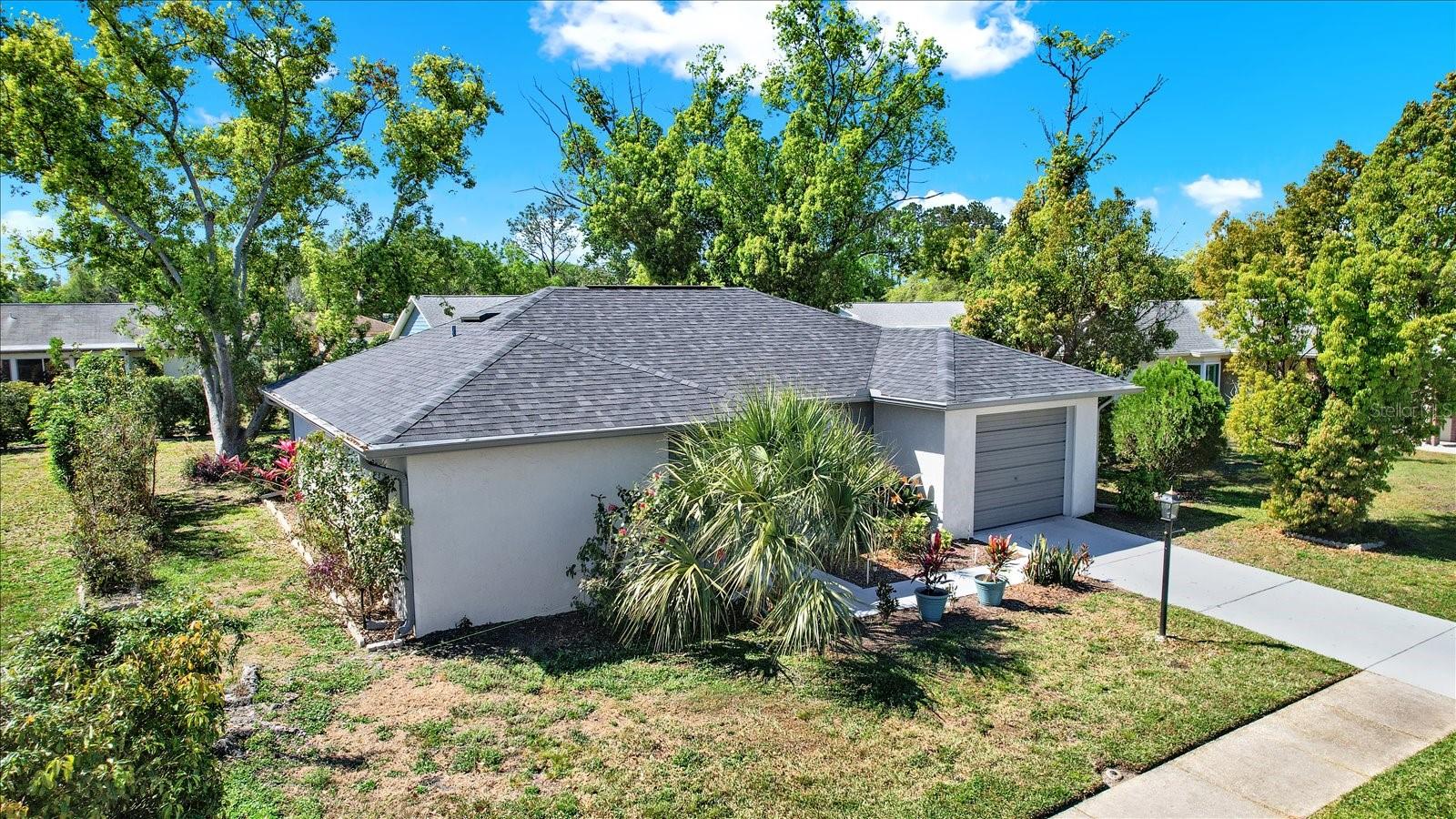 Image 19 of 31 For 9138 Millers Pond Avenue