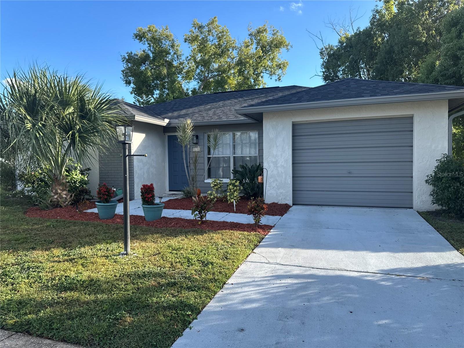 Image 23 of 31 For 9138 Millers Pond Avenue