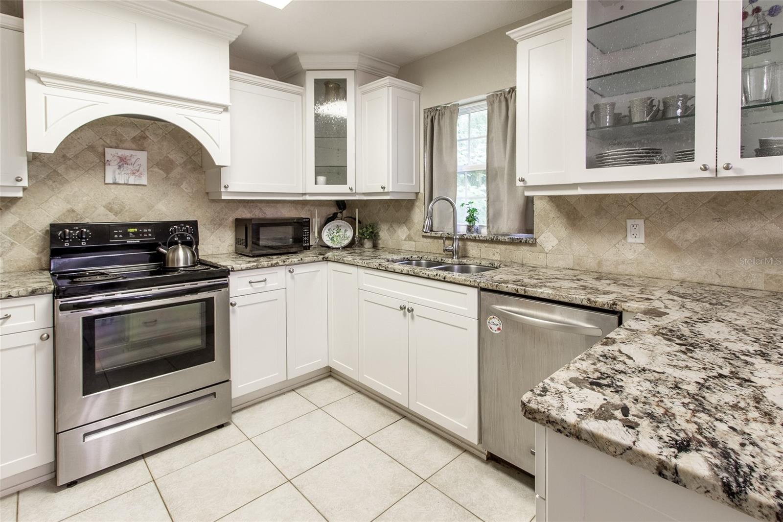 Image 11 of 46 For 1779 17 Street