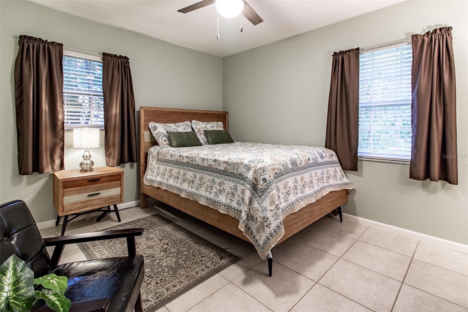 Image 17 of 46 For 1779 17 Street