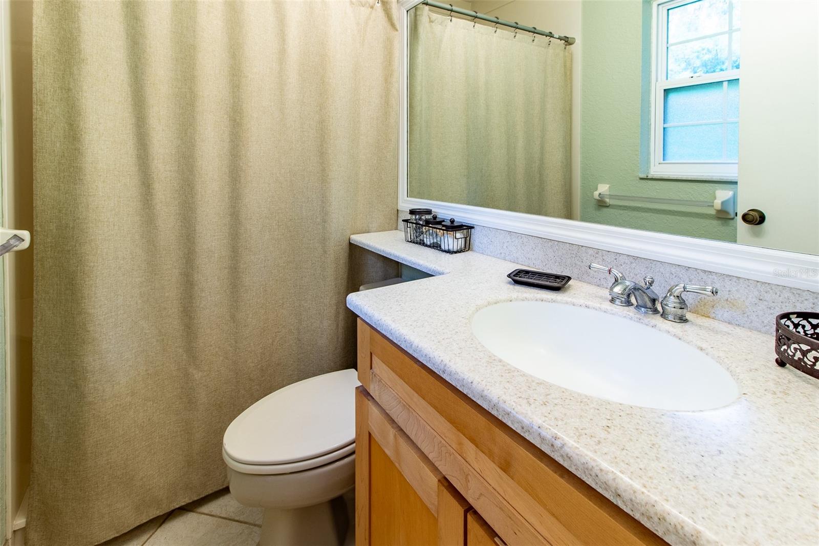 Image 21 of 46 For 1779 17 Street
