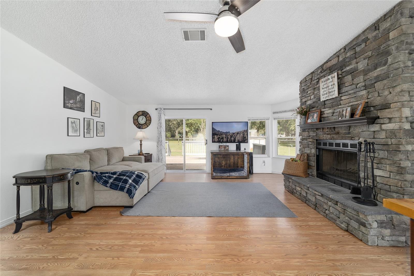 Image 21 of 90 For 7785 19th Place