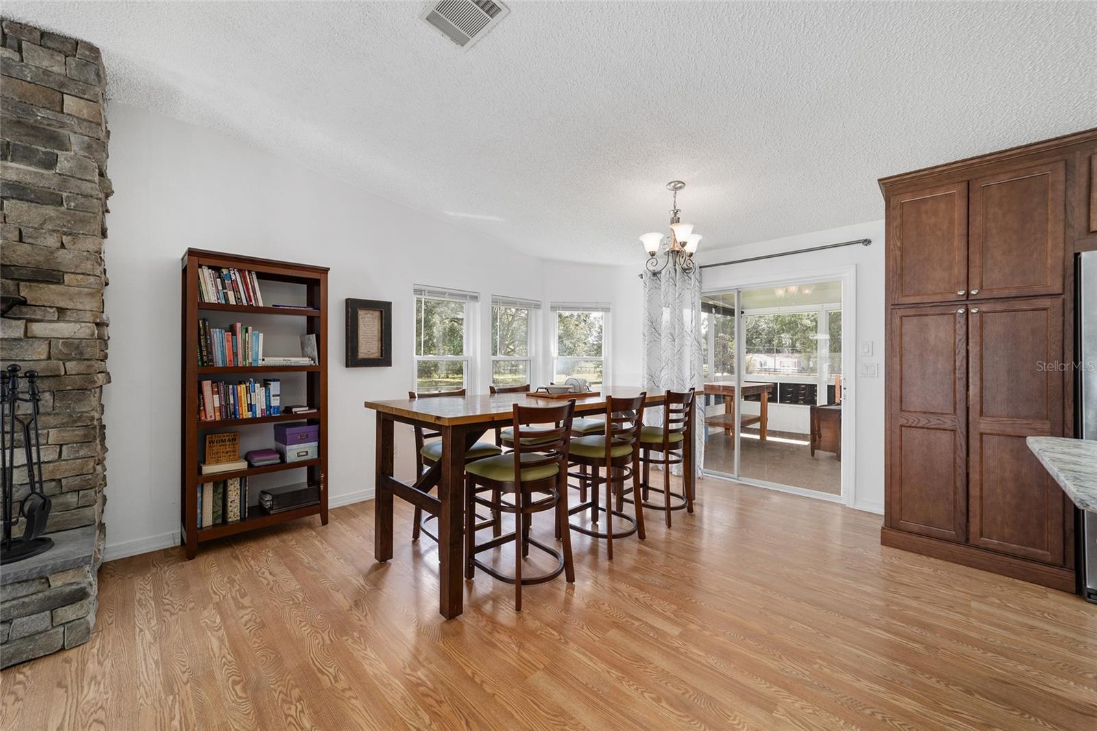 Image 29 of 90 For 7785 19th Place