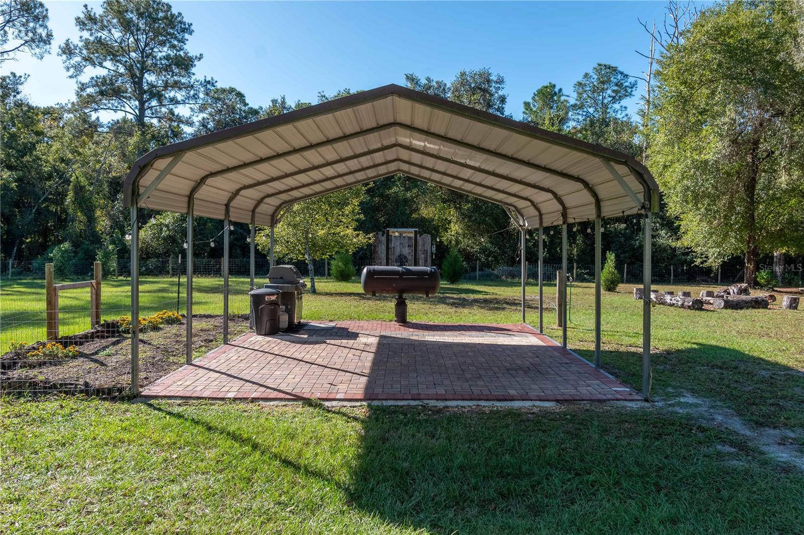 Image 12 of 42 For 6368 Grantham Ct