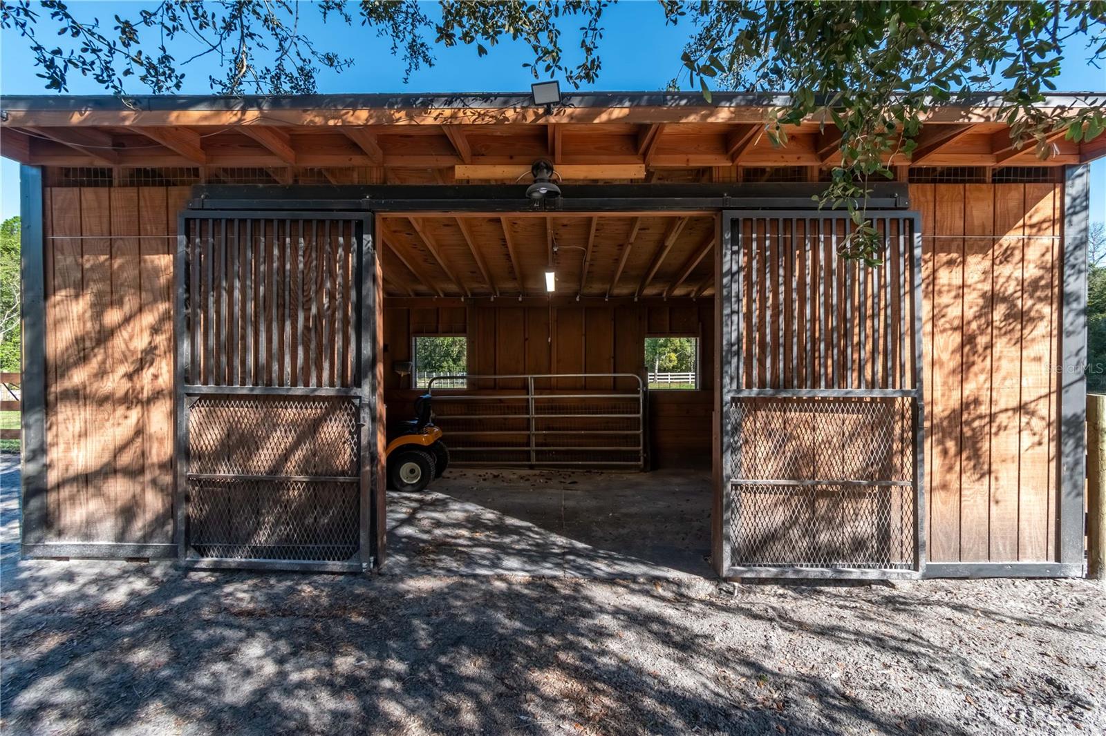 Image 13 of 42 For 6368 Grantham Ct