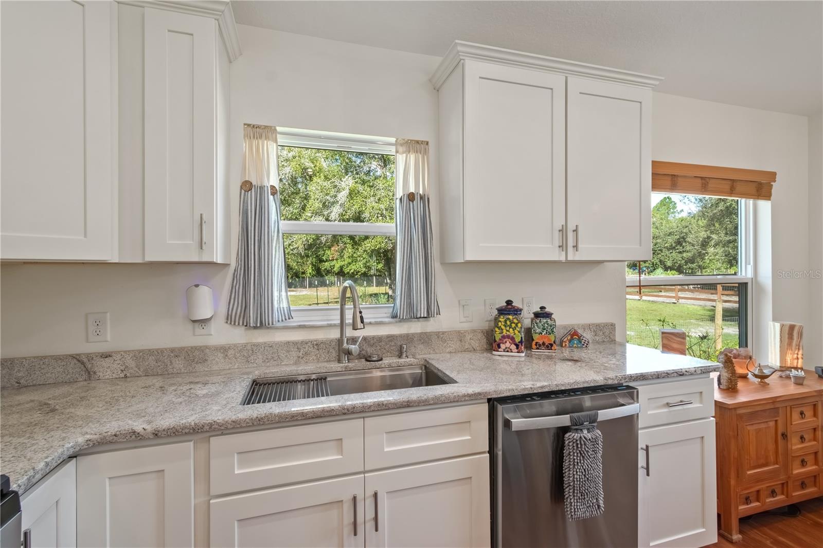 Image 27 of 42 For 6368 Grantham Ct