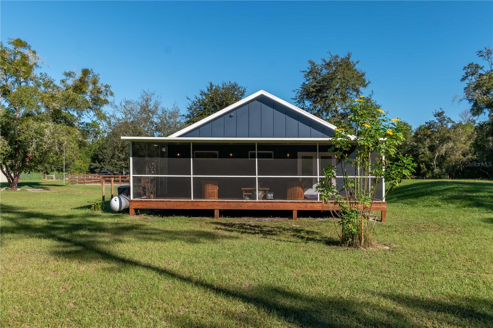 Image 49 of 52 For 6368 Grantham Ct