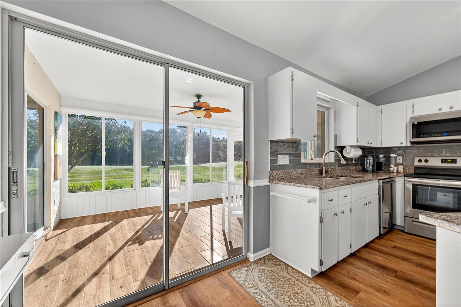 Image 20 of 71 For 2031 50th Avenue