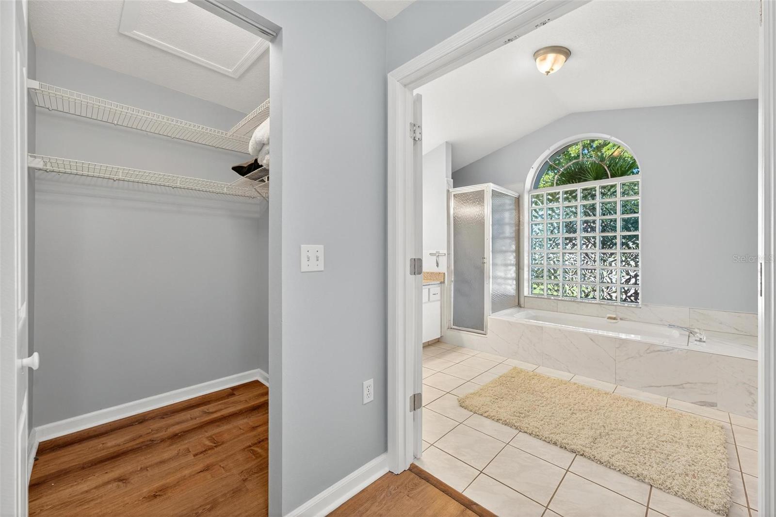 Image 27 of 71 For 2031 50th Avenue