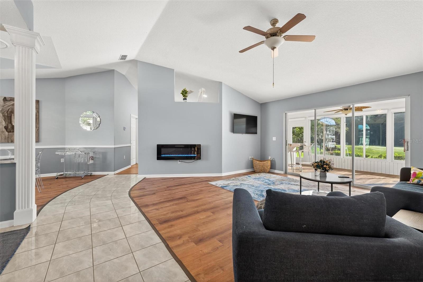 Image 5 of 71 For 2031 50th Avenue