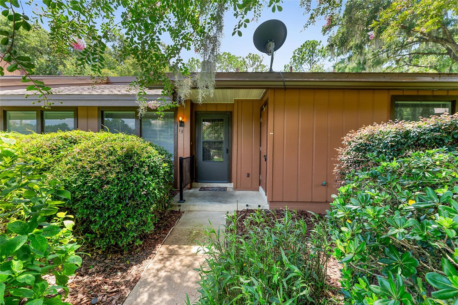 Image 4 of 53 For 19660 83rd Place Road C13
