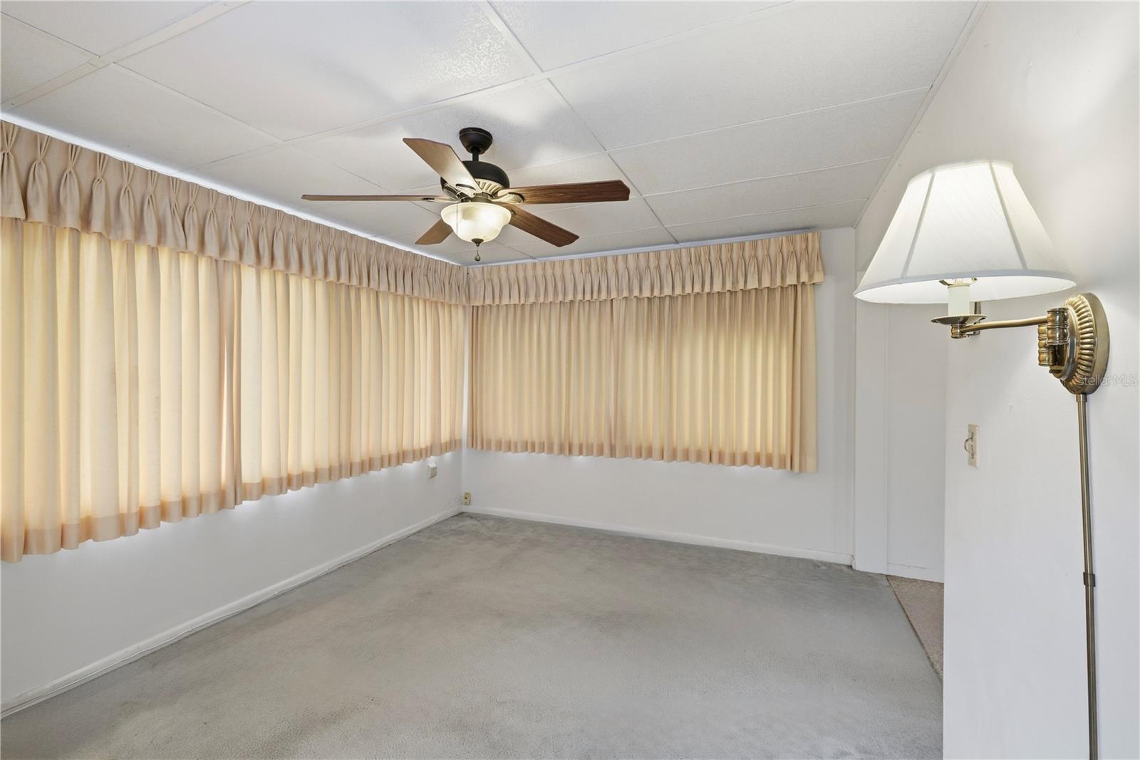 Image 18 of 29 For 52 Beverly Hills Boulevard