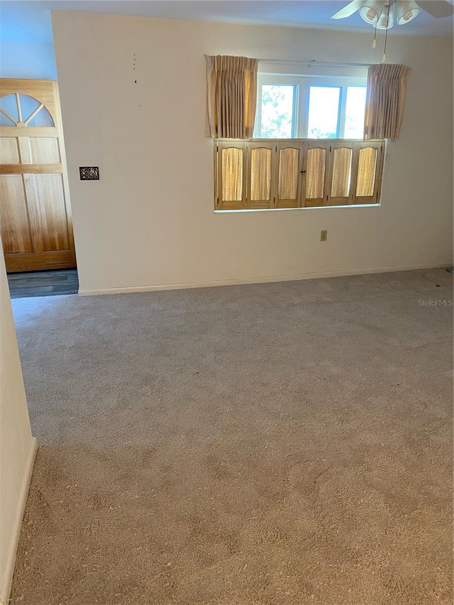 Image 32 of 34 For 52 Beverly Hills Boulevard