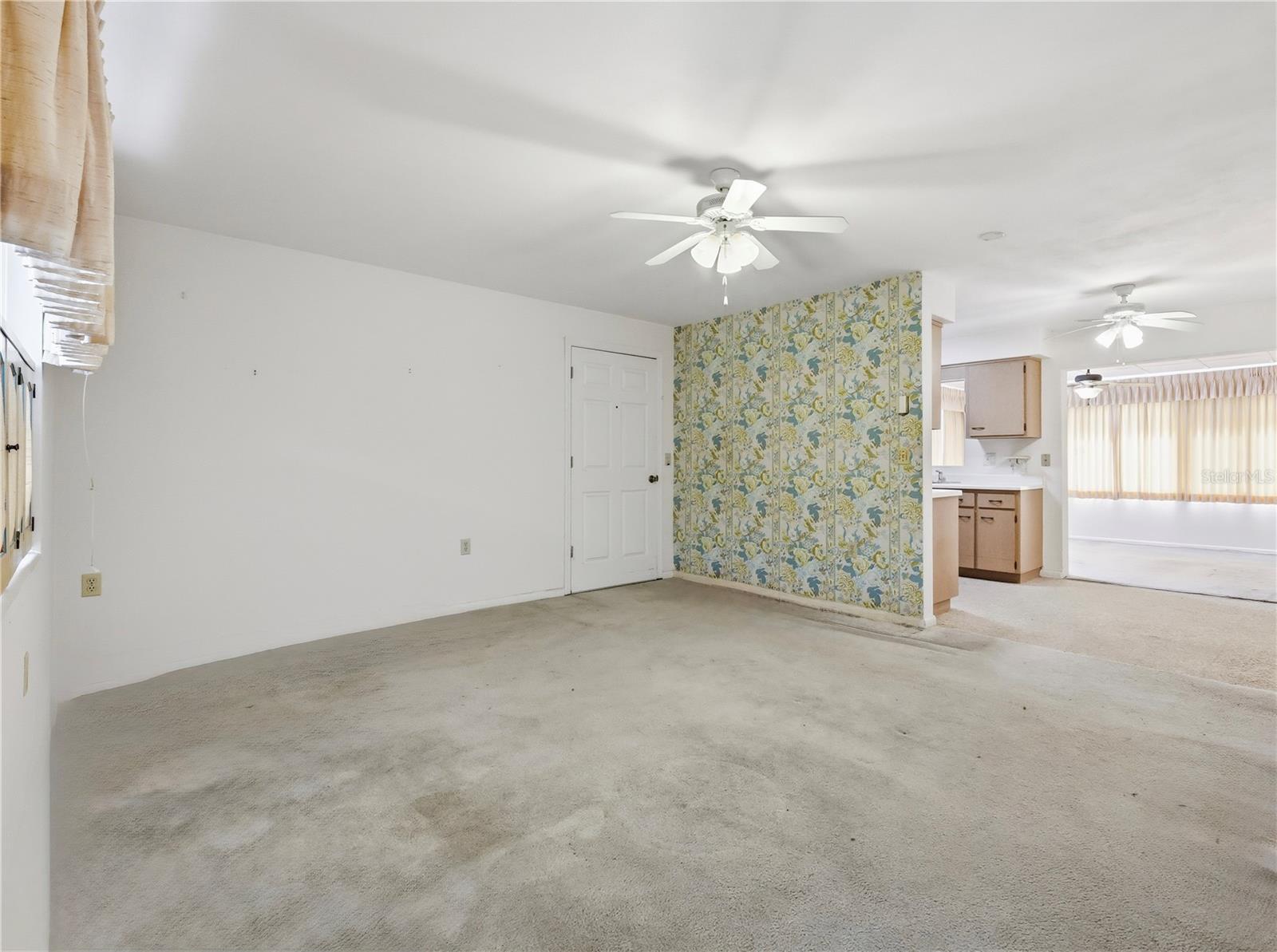 Image 4 of 29 For 52 Beverly Hills Boulevard