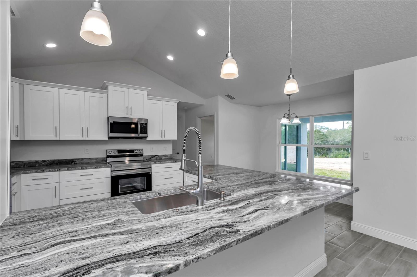 Image 15 of 49 For 17490 18th Ave Road