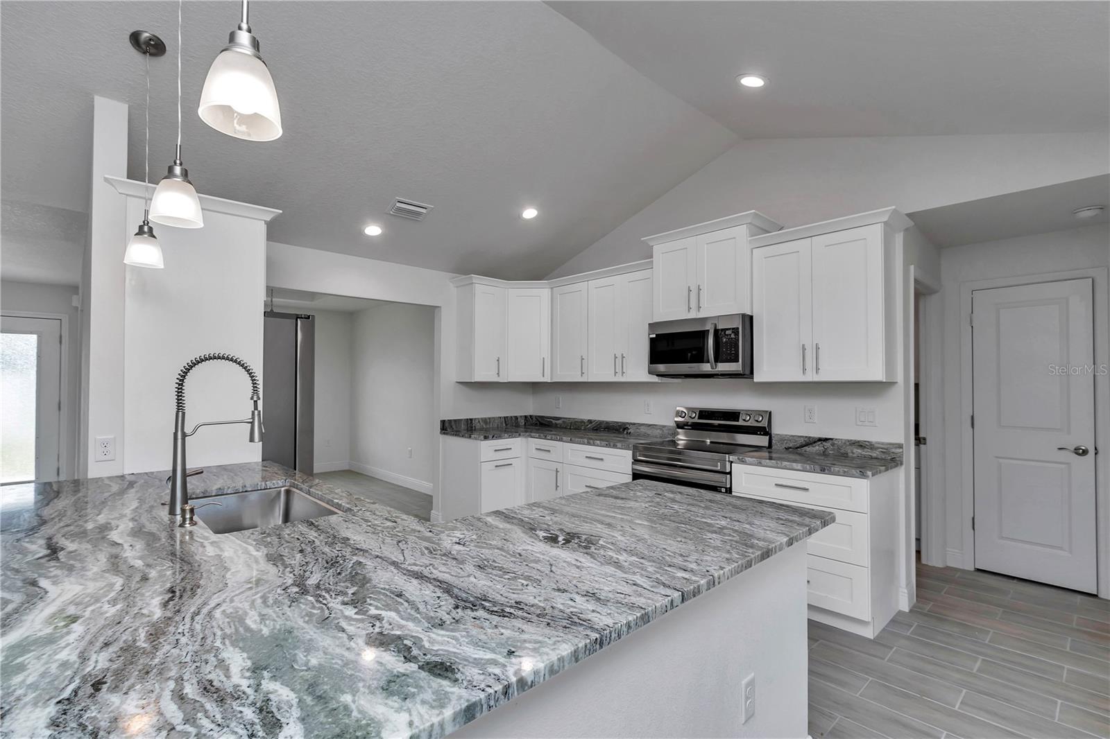 Image 16 of 49 For 17490 18th Ave Road