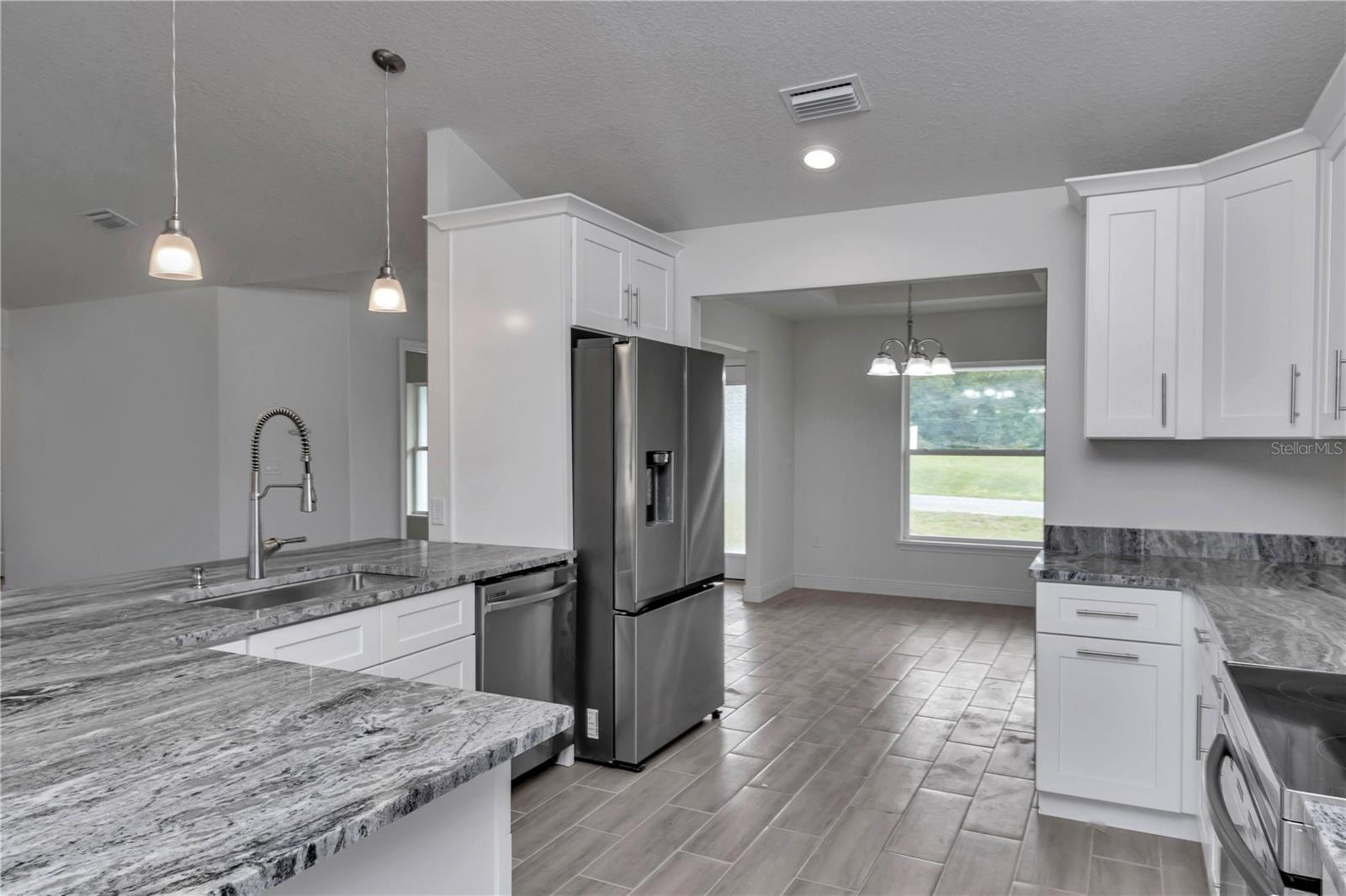 Image 17 of 49 For 17490 18th Ave Road