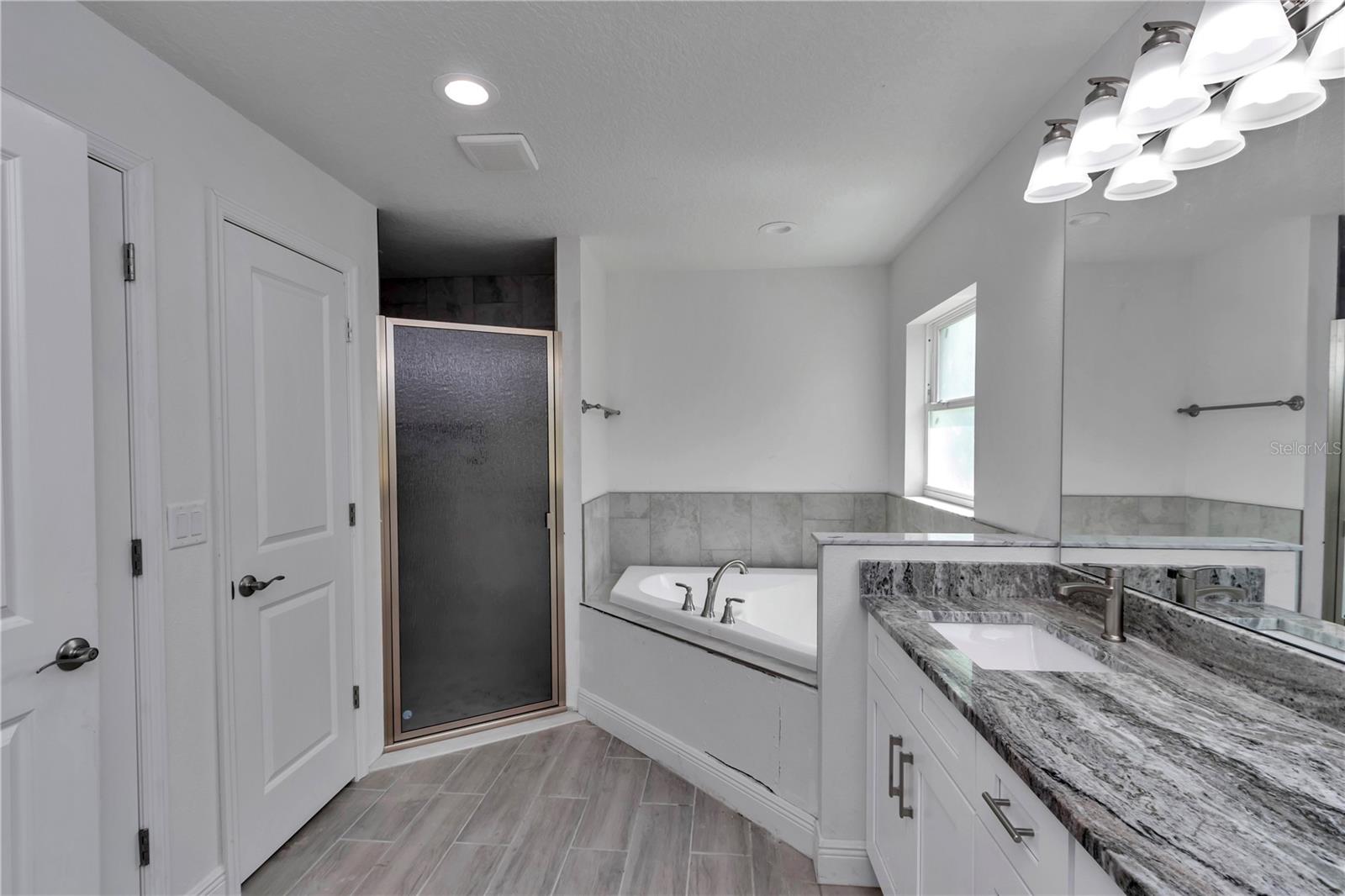 Image 28 of 49 For 17490 18th Ave Road