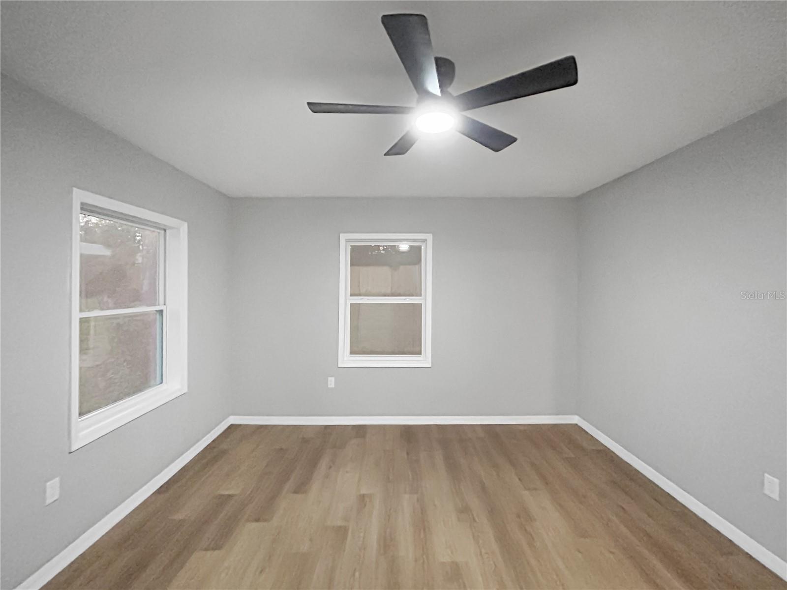 Image 19 of 30 For 2529 6th Street