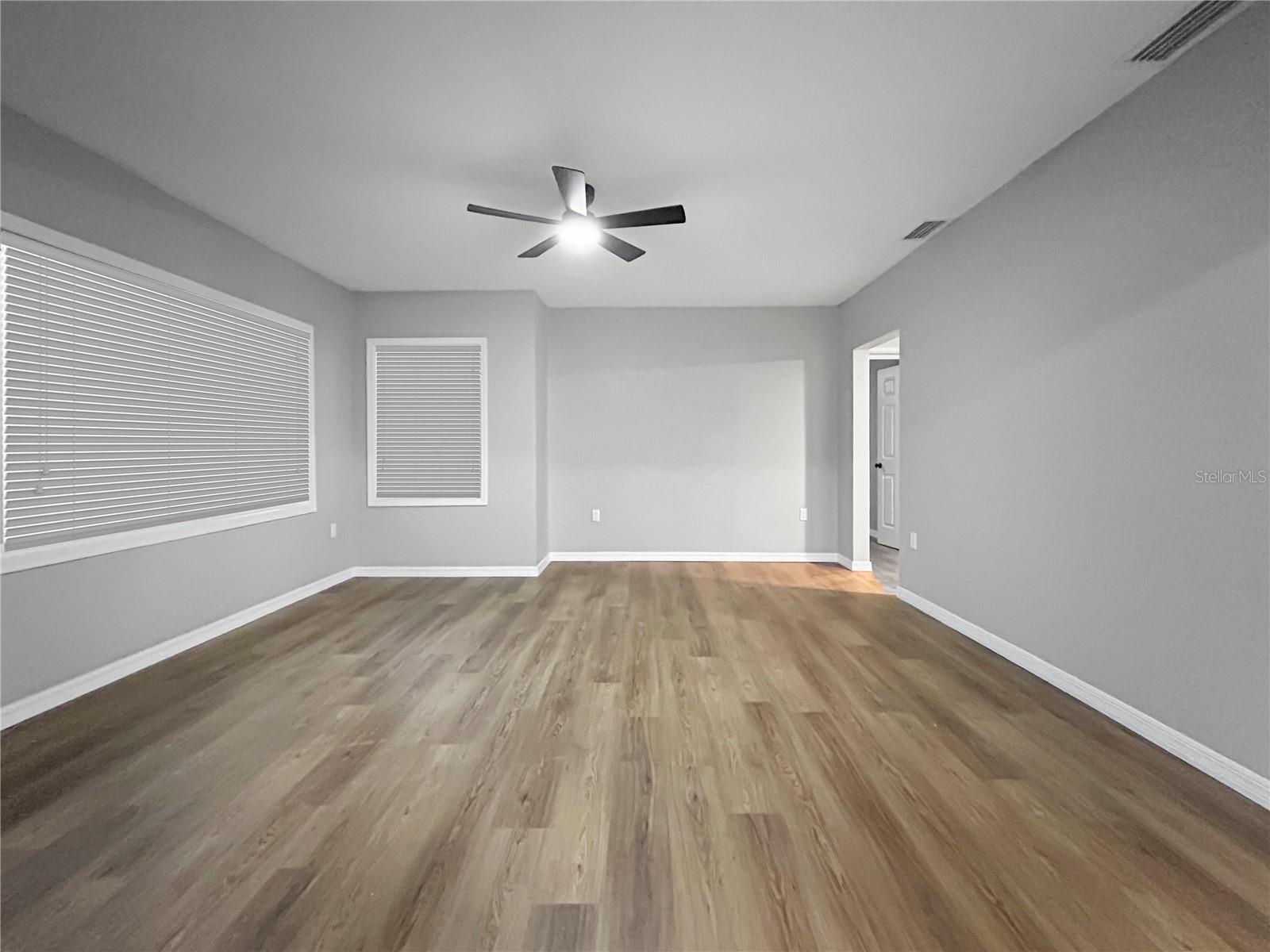 Image 5 of 30 For 2529 6th Street