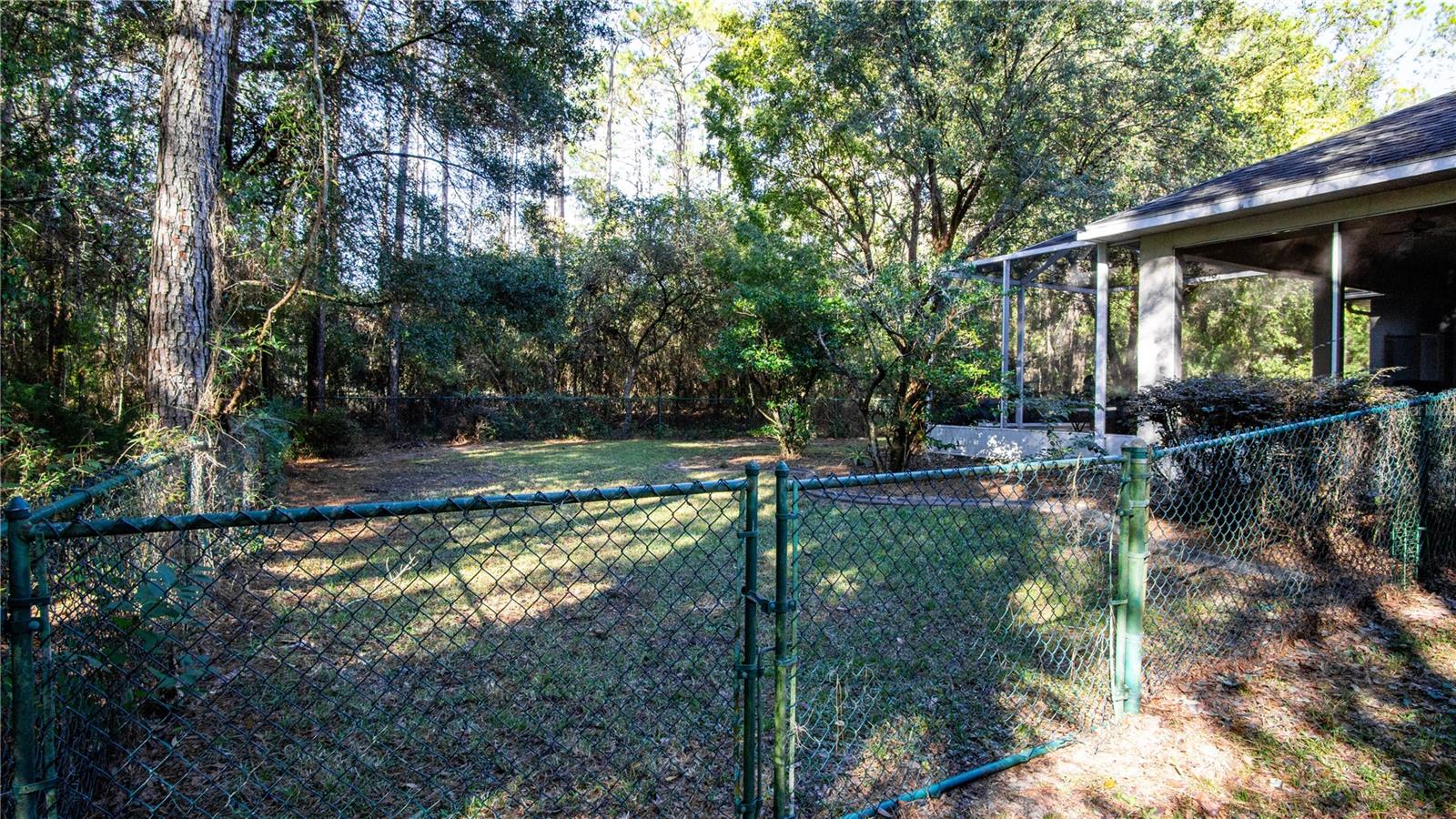 Image 19 of 73 For 8130 215th Terrace