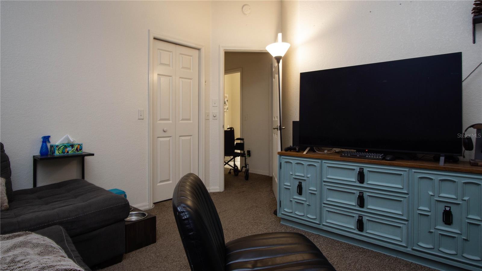 Image 31 of 73 For 8130 215th Terrace