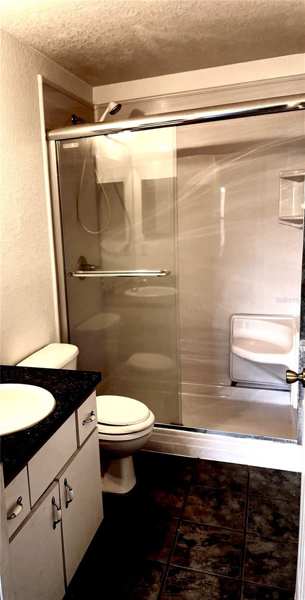 Image 13 of 13 For 33 Hemlock Lane