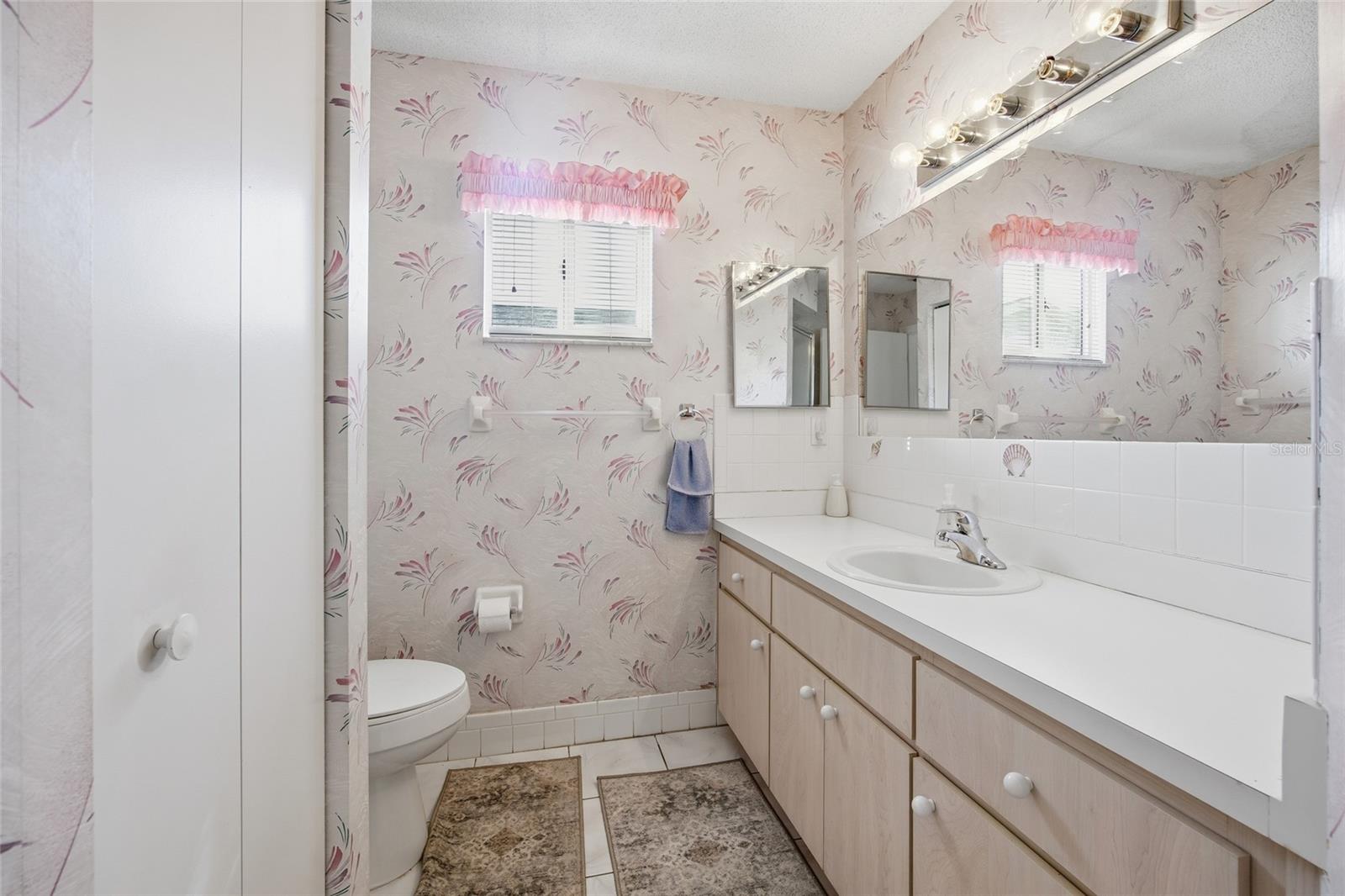 Image 13 of 28 For 17831 96th Avenue