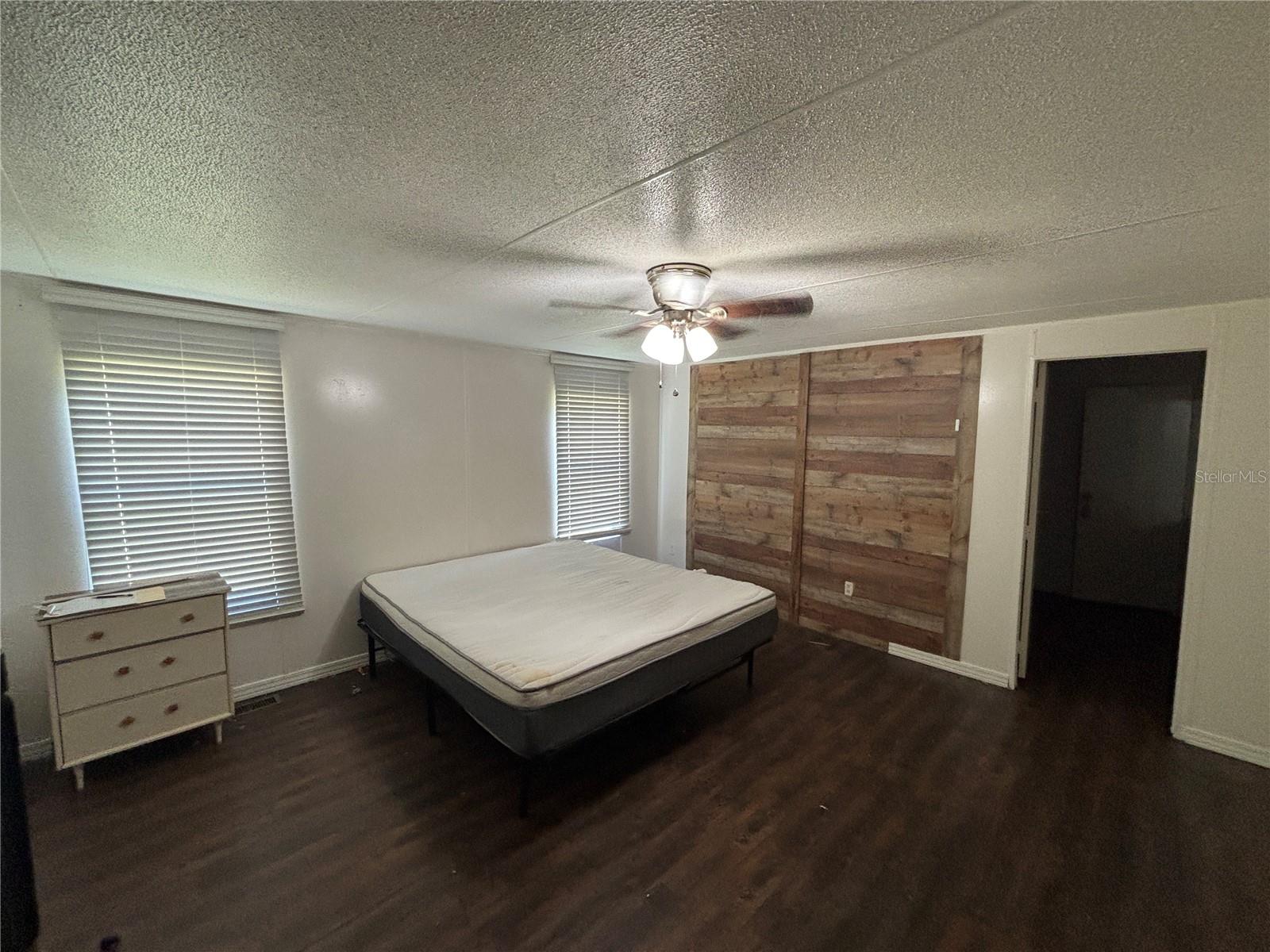 Image 39 of 90 For 8260 175th Court