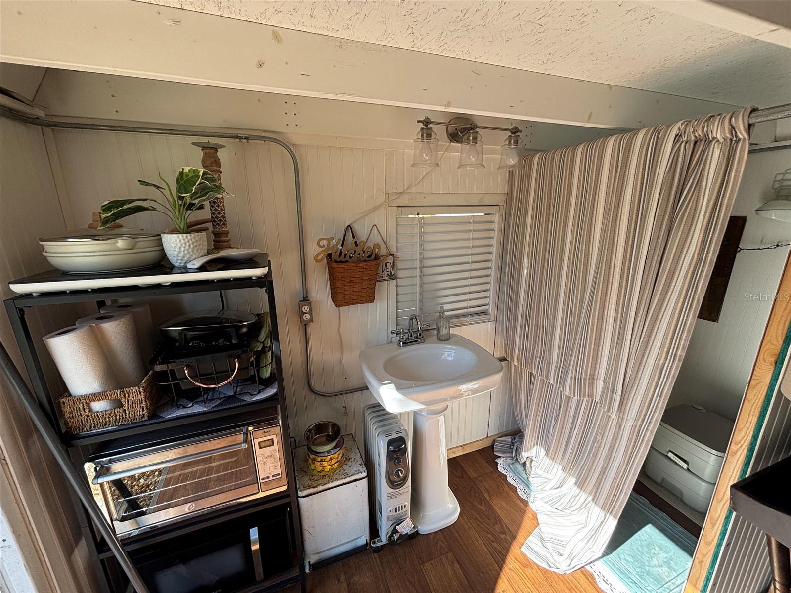 Image 71 of 90 For 8260 175th Court