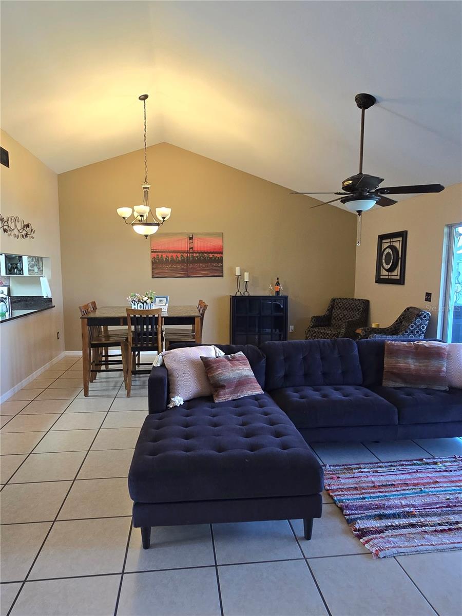 Image 8 of 41 For 2428 20th Court