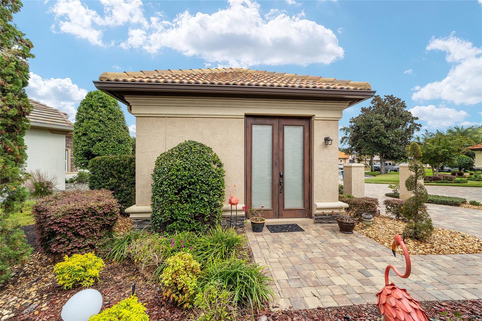 Listing photo id 4 for 1902 Quail Meadow Court