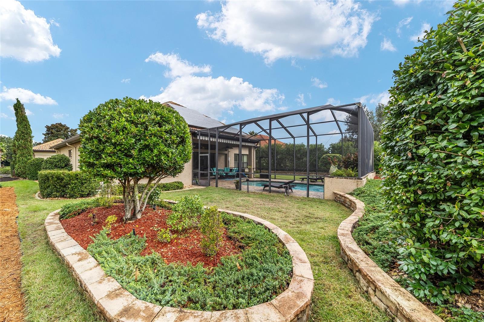 Listing photo id 61 for 1902 Quail Meadow Court