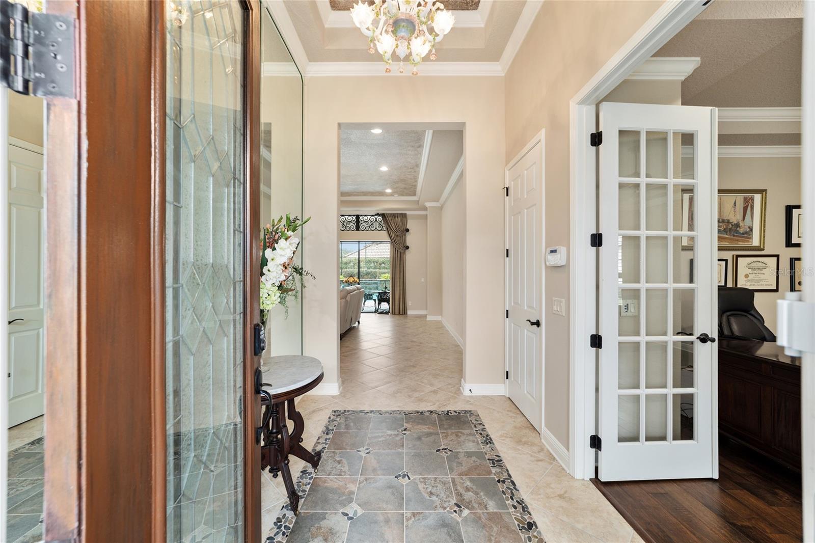 Listing photo id 7 for 1902 Quail Meadow Court