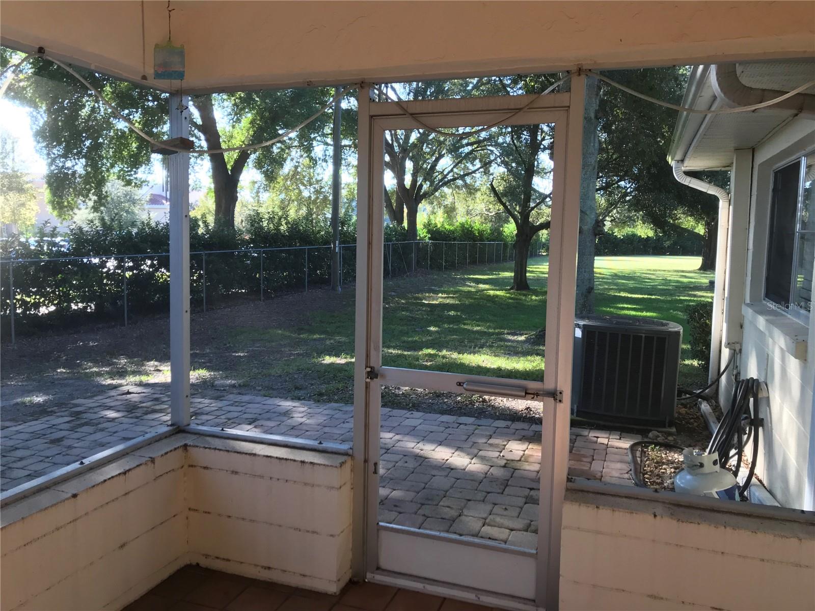 Image 13 of 24 For 9257 82nd Terrace H