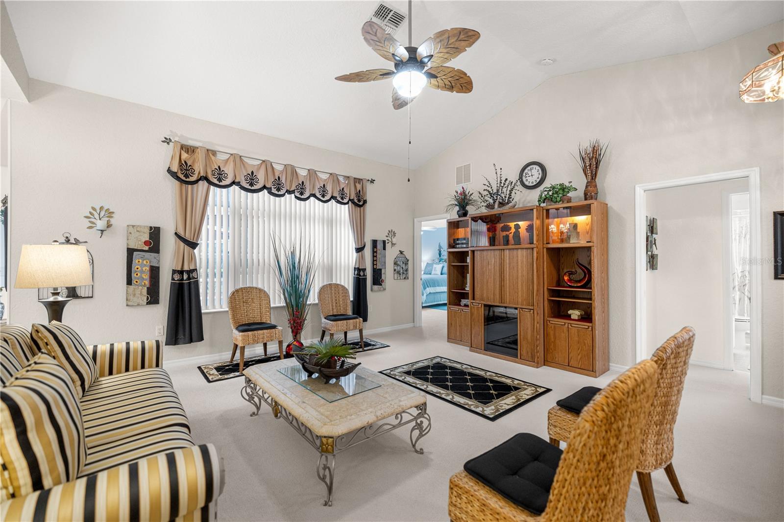 Image 3 of 14 For 11298 73rd Circle