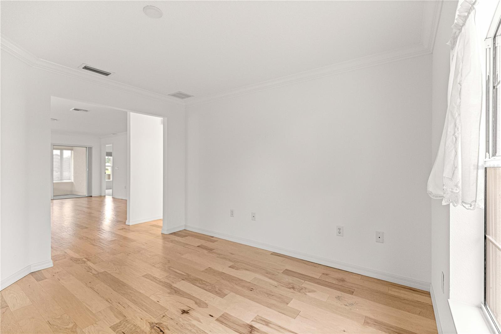 Image 25 of 40 For 9119 99th Court Road