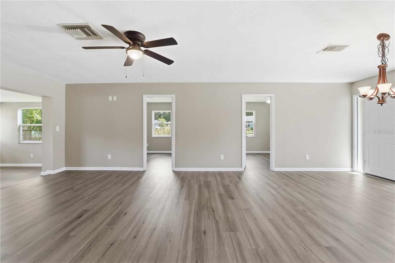 Image 12 of 34 For 2305 Nautilus Drive