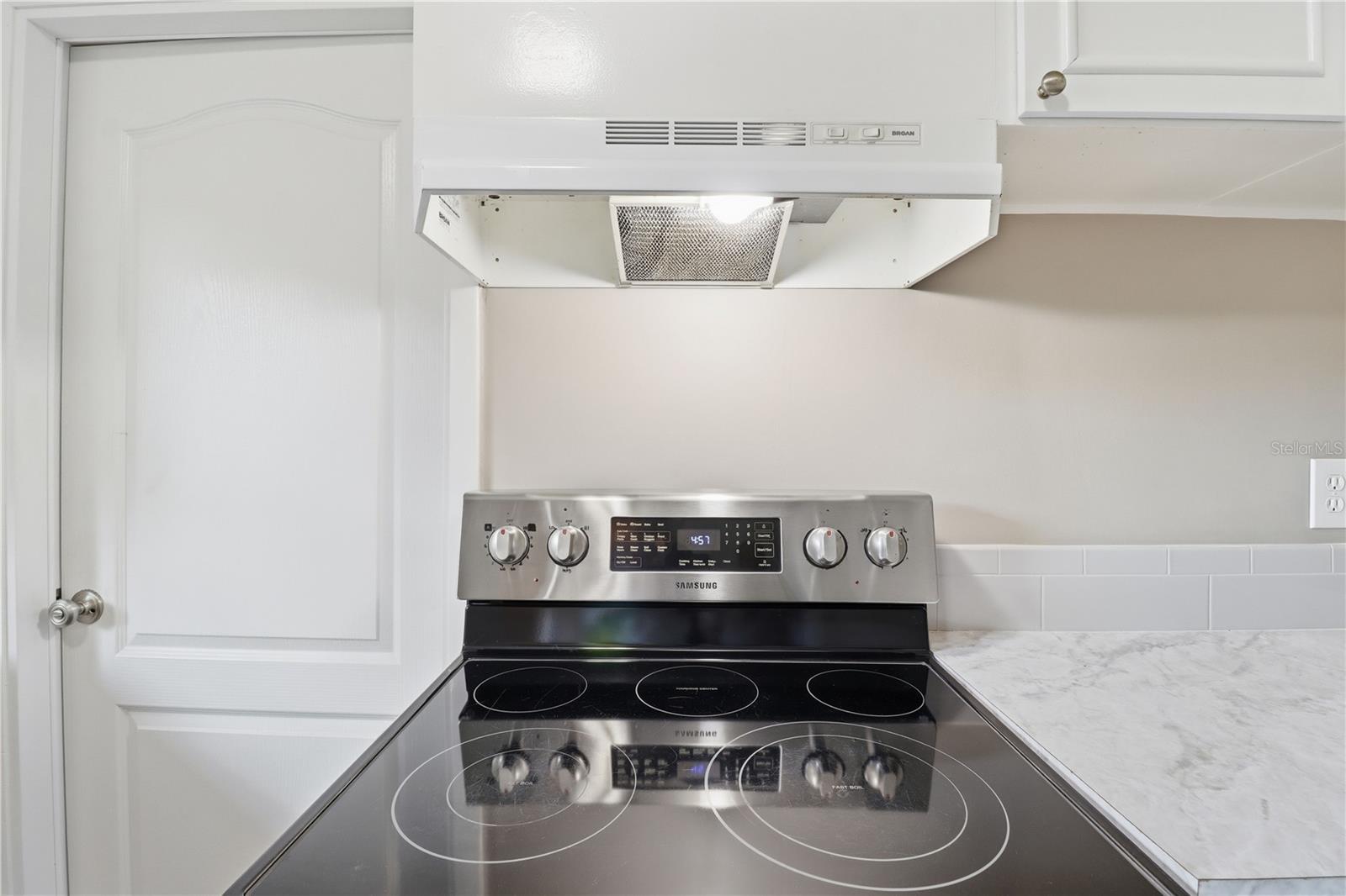 Image 20 of 34 For 2305 Nautilus Drive