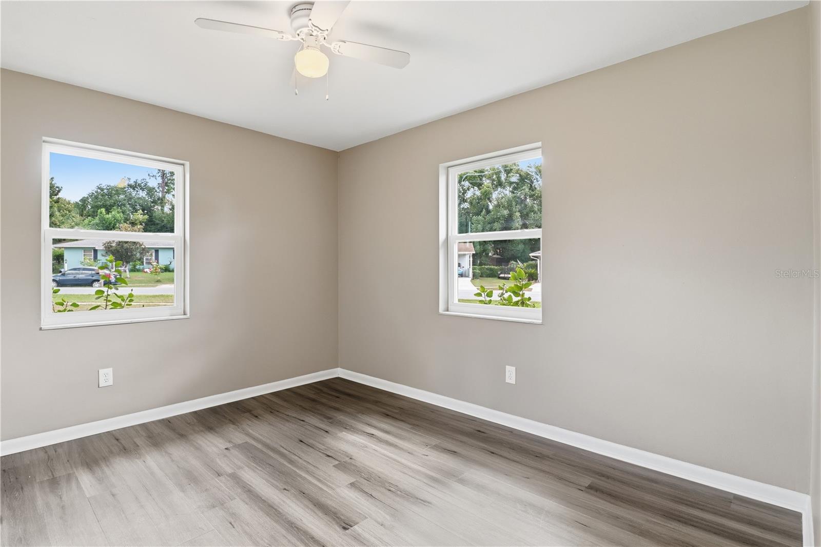 Image 28 of 34 For 2305 Nautilus Drive