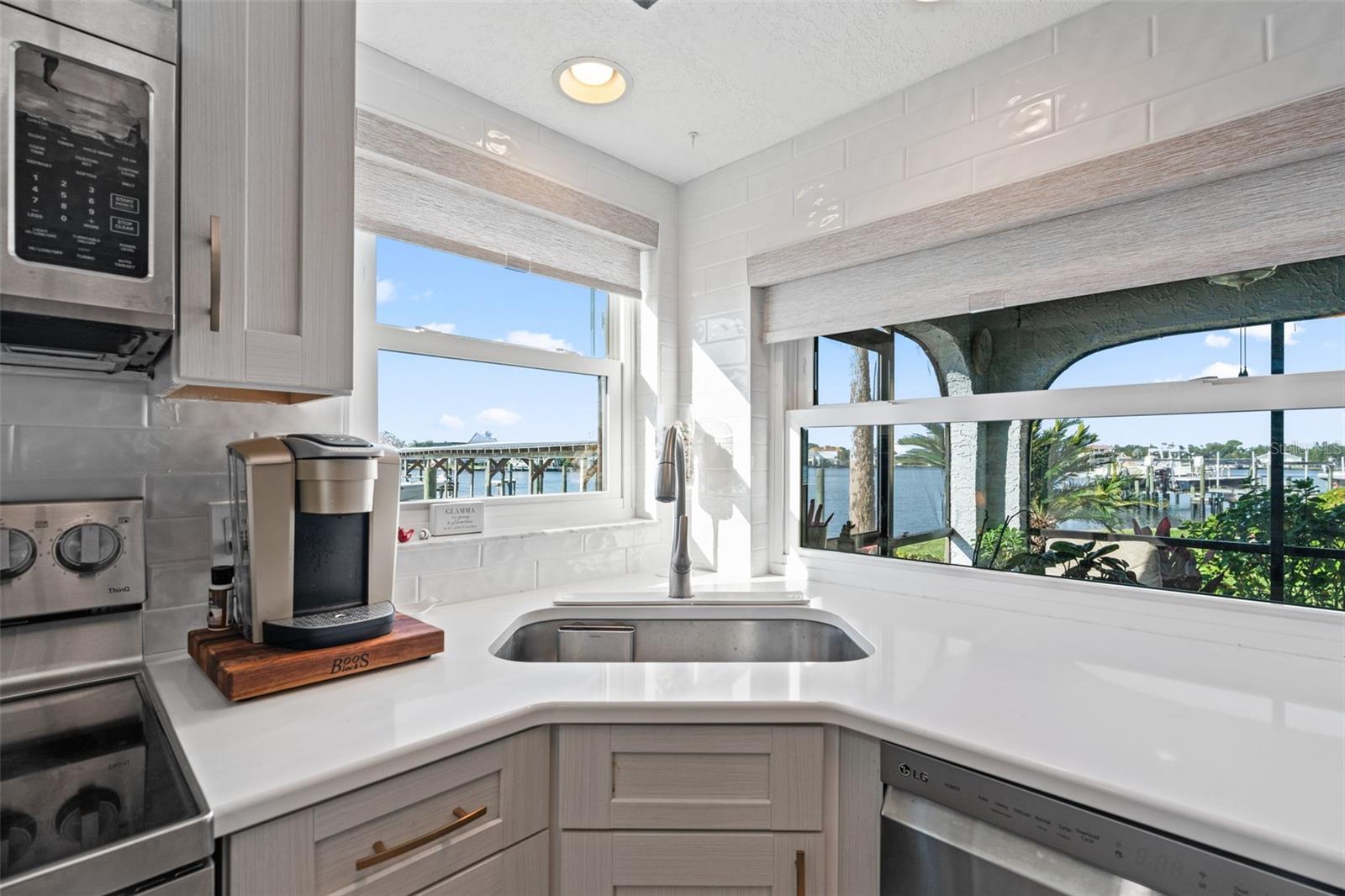 Image 16 of 60 For 371 14th Place