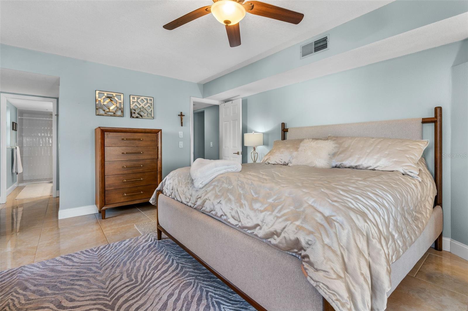 Image 22 of 60 For 371 14th Place