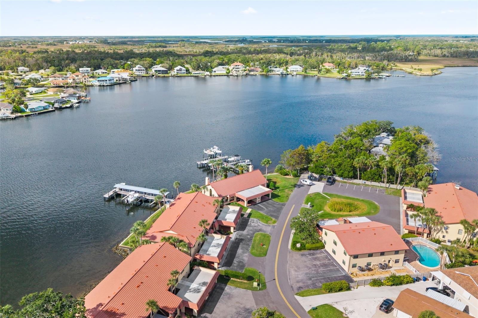 Image 38 of 60 For 371 14th Place