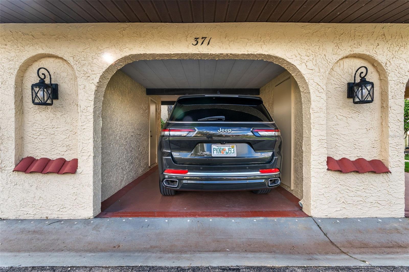 Image 46 of 60 For 371 14th Place