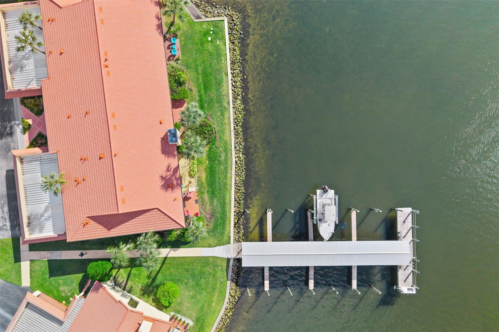 Image 5 of 60 For 371 14th Place