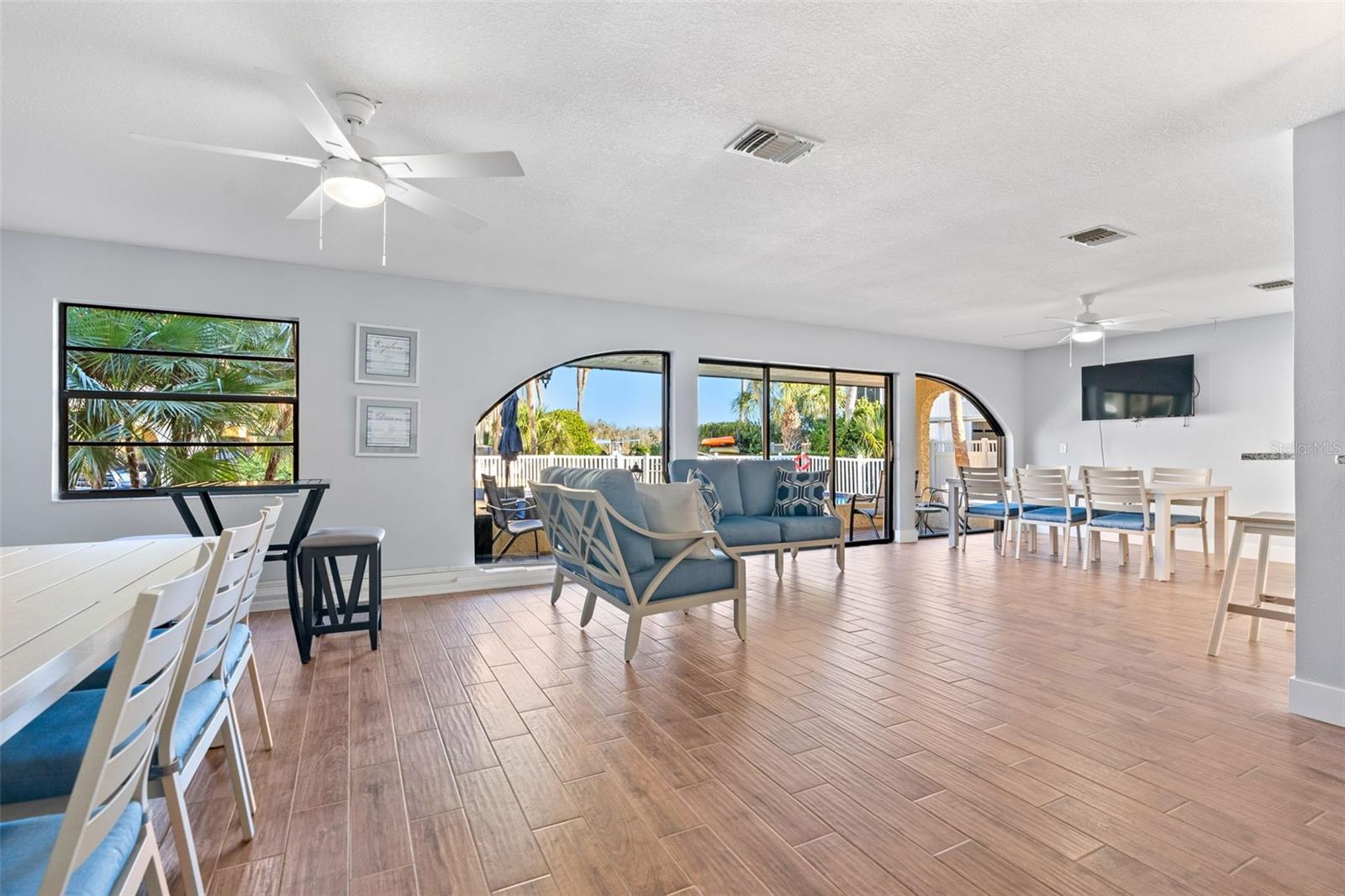 Image 58 of 60 For 371 14th Place