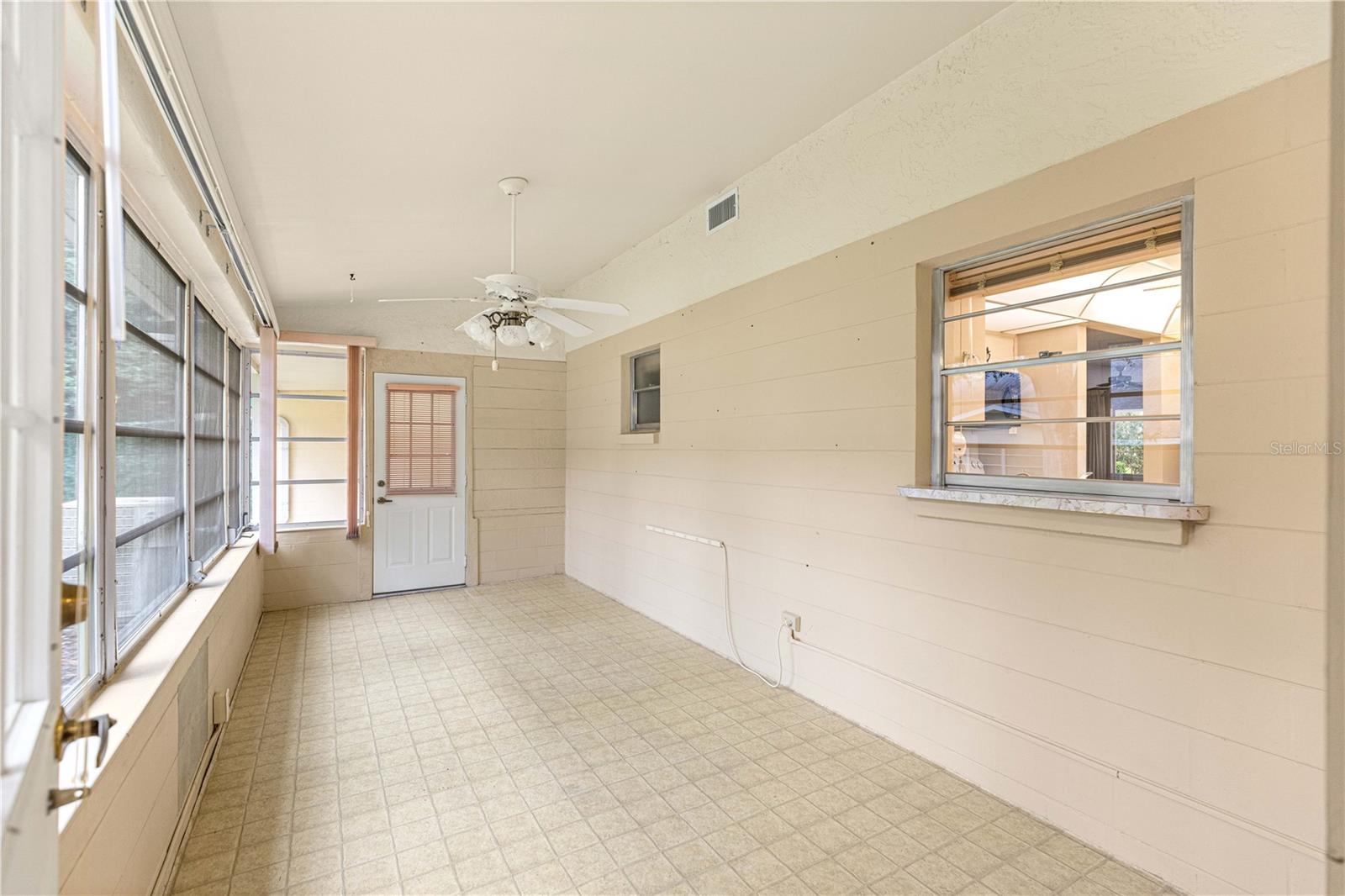 Image 21 of 29 For 8665 94th Street C