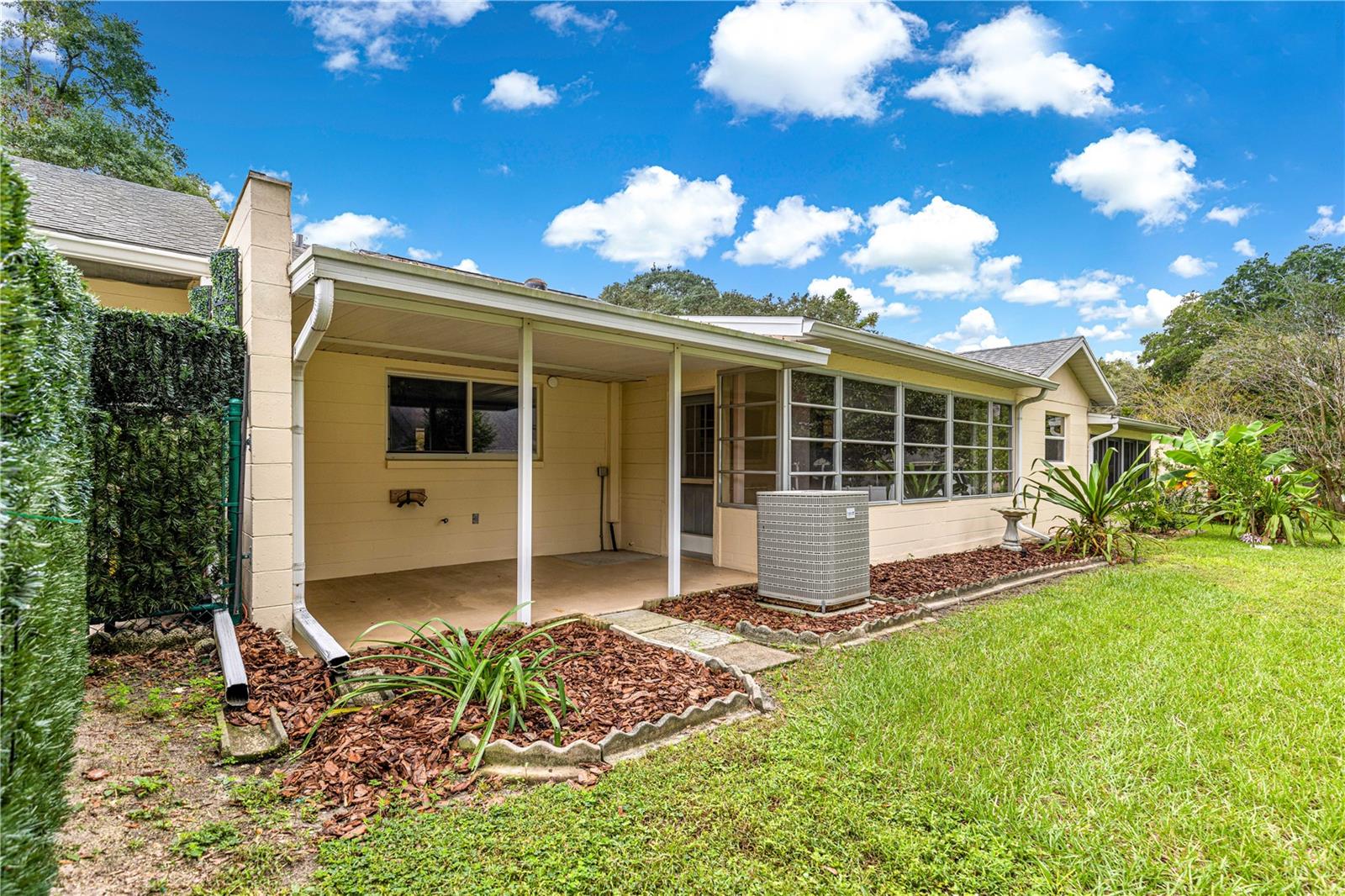 Image 25 of 29 For 8665 94th Street C