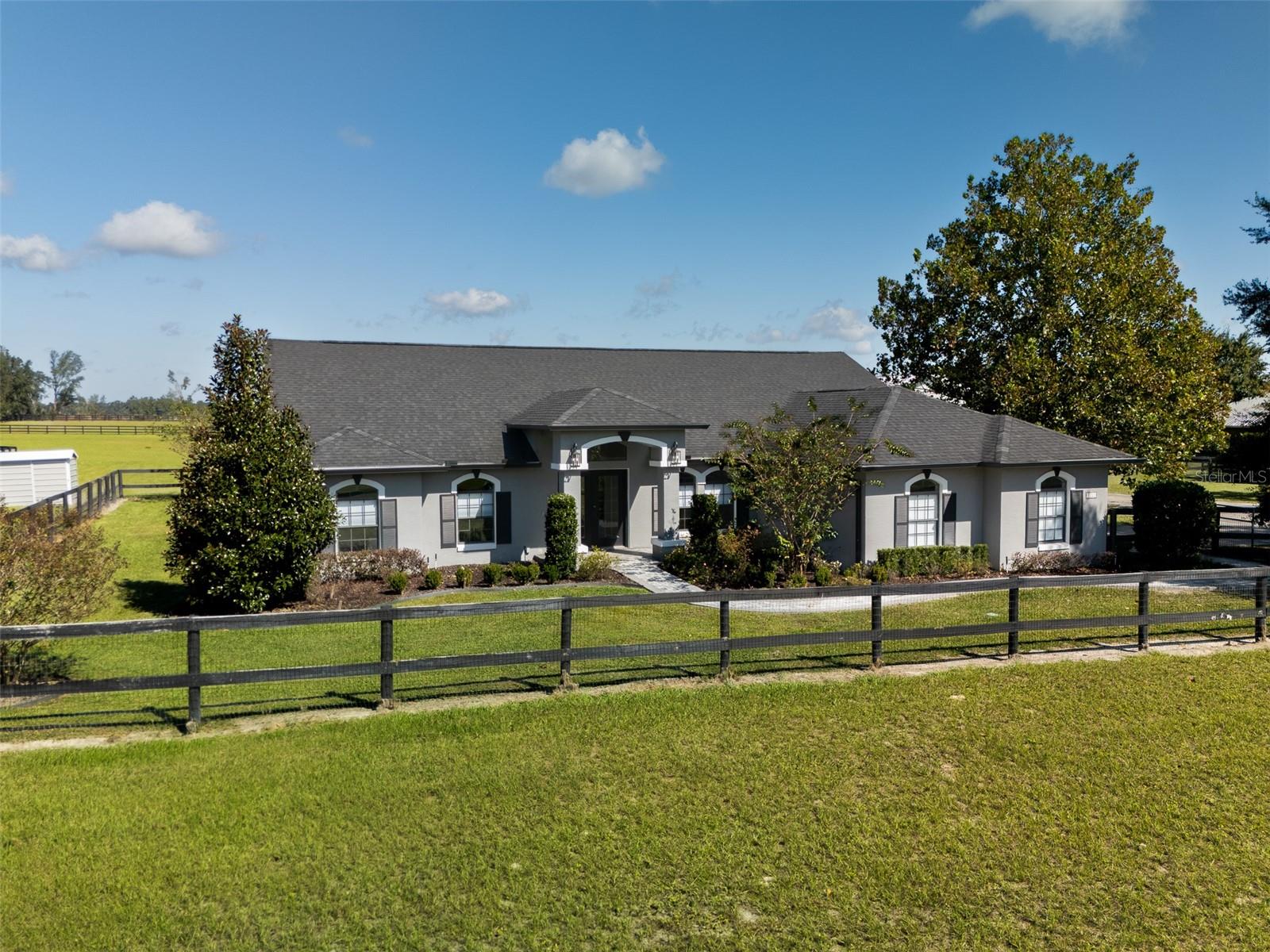 Details for 15921 Highway 464b, MORRISTON, FL 32668