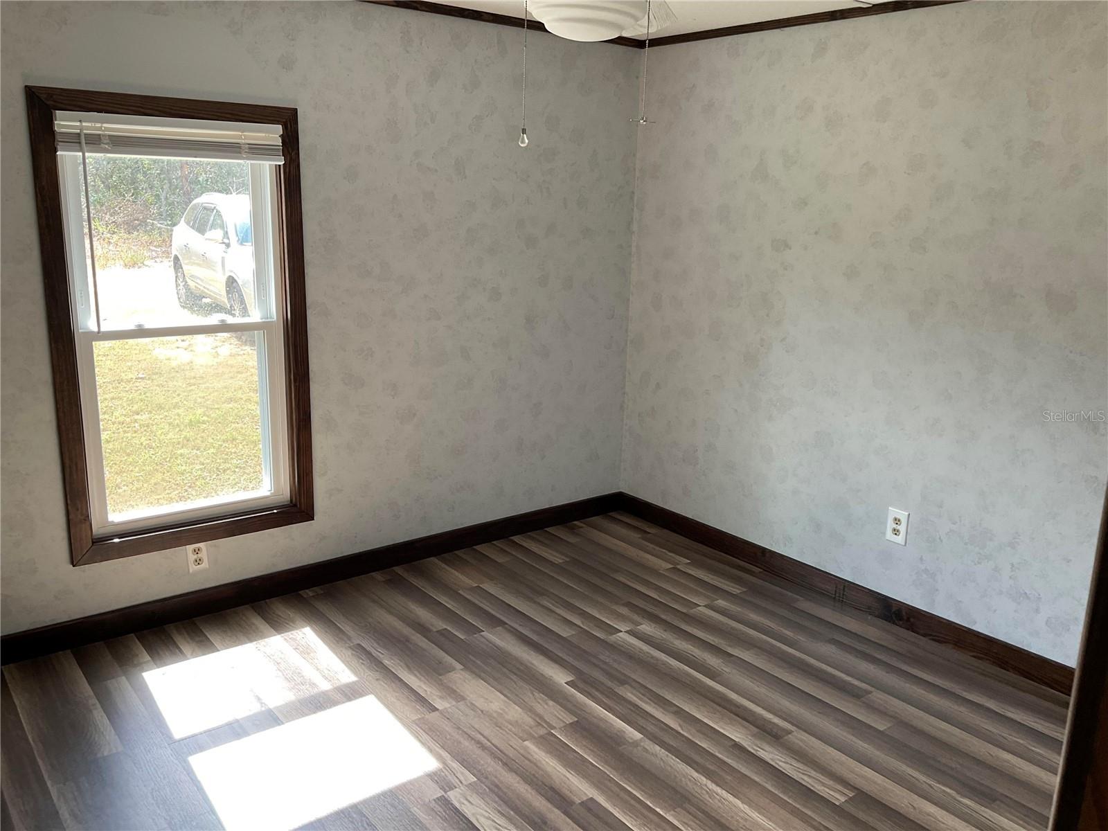 Image 14 of 19 For 18057 20th Place